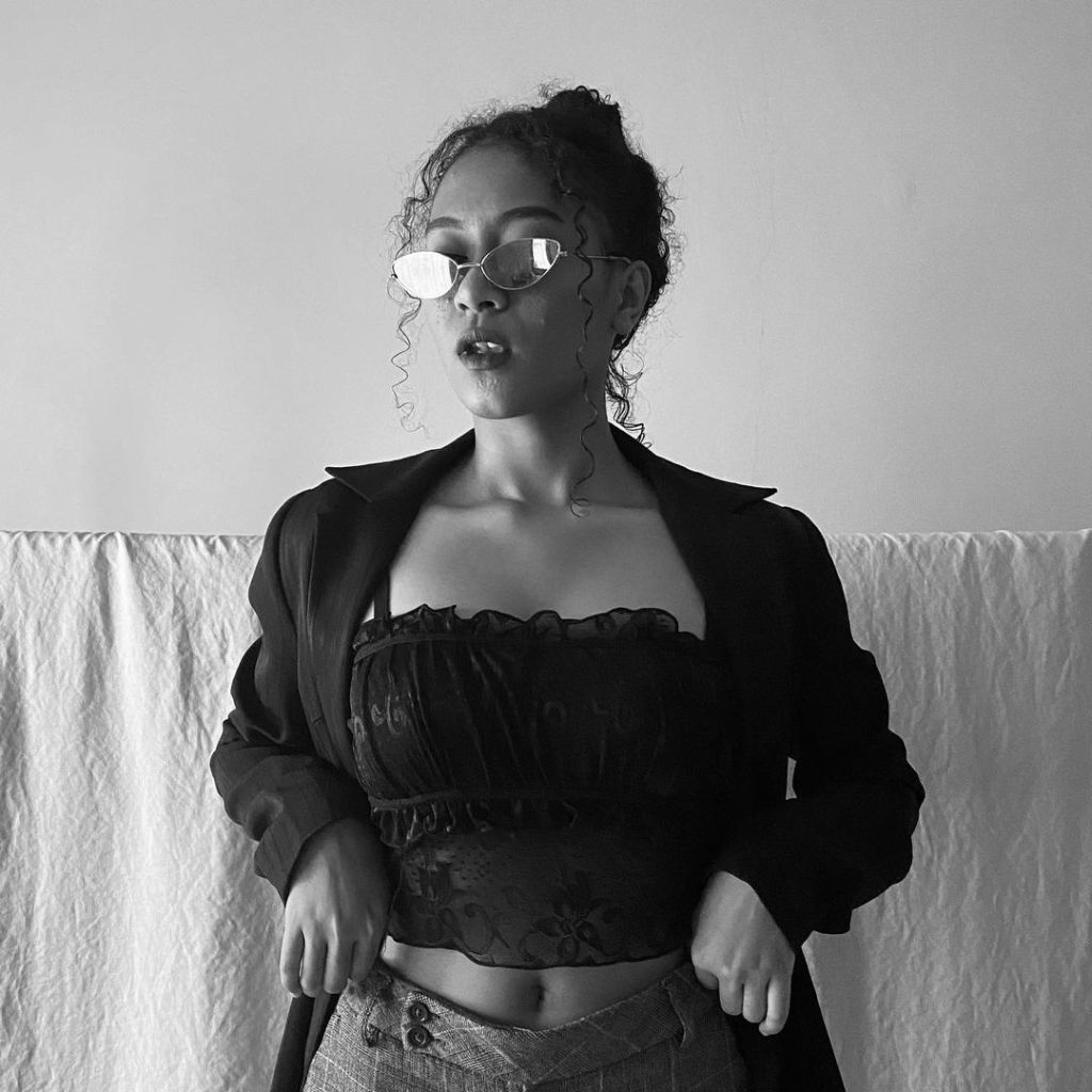 Introducing: Jacqueline Caroline